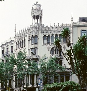 Casa Lle� Morera - Paseo de Gracia, Barcelona